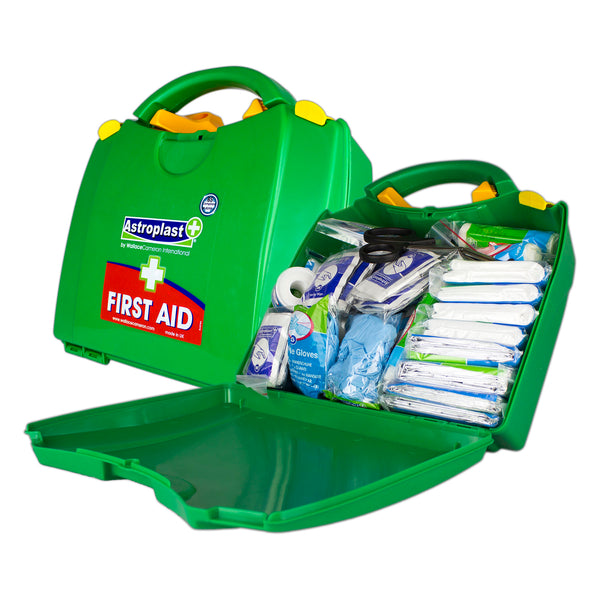 Astroplast BS8599-1 50 Person First Aid Kit Green - 1001089 - UK BUSINESS SUPPLIES