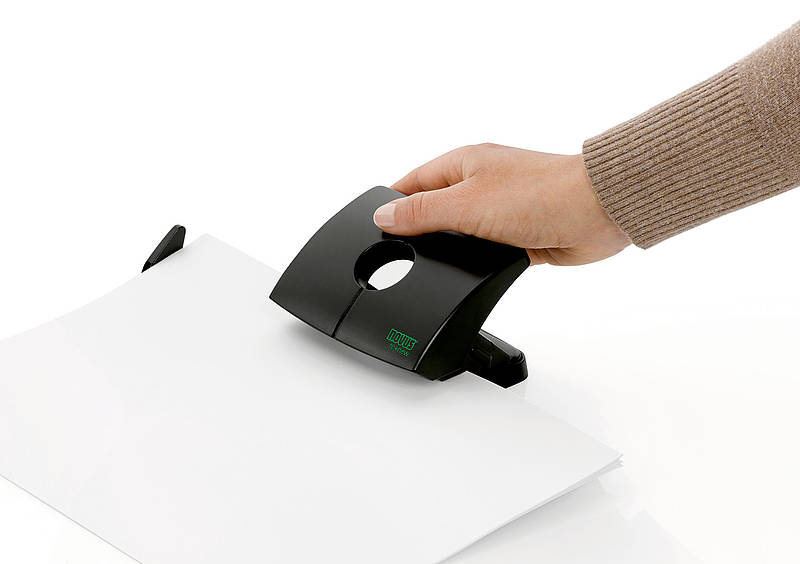 Novus renew B 216 2 Hole Punch Plastic 16 Sheet Black - NOV025-0636 - UK BUSINESS SUPPLIES